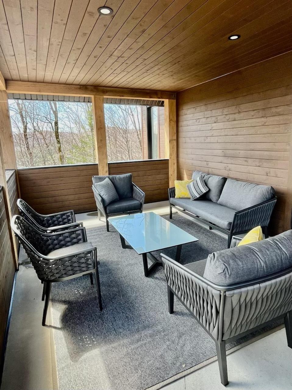 The Chic Shack - Golf, Ski, Spa Saint-Faustin Екстериор снимка